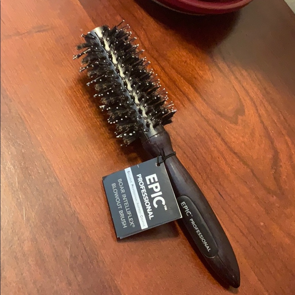 Epic professional blow out brush 2” small